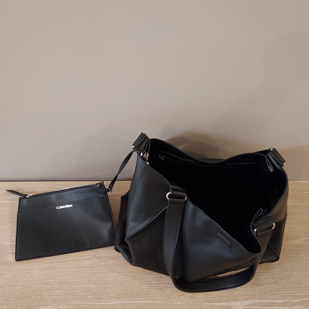 Calvin Klein Black Women's Bag - Picture 4 of 9